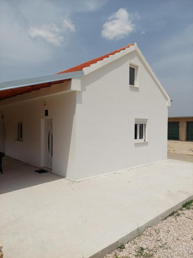 Apartmani Dejan Skradin Extérieur photo
